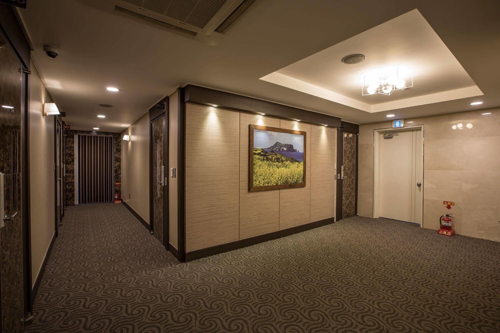 Elin Hotel Jeju Exterior foto